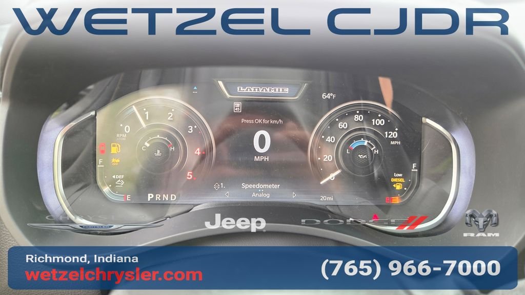 New 2026 Granite Crystal Metallic Clear-Coat Exterior Paint RAM Laramie image 19