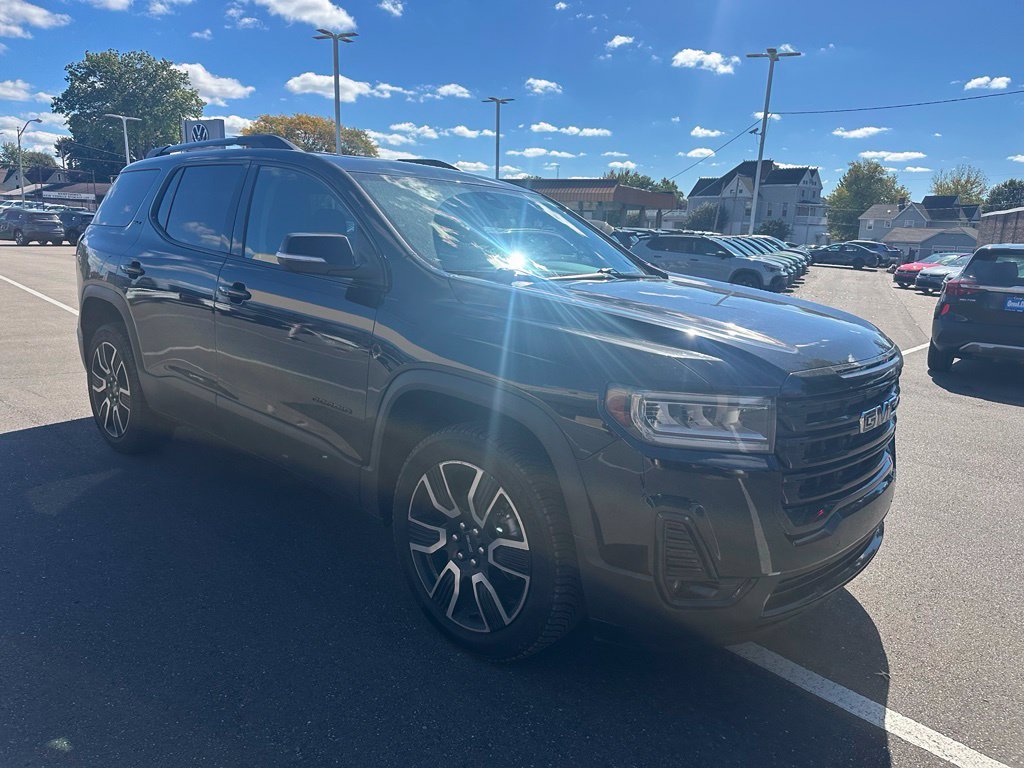 Used 2021 Black GMC SLT image 3