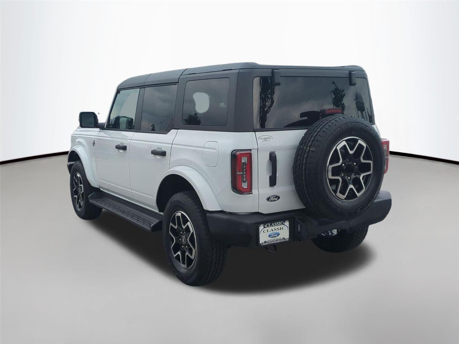 New 2026 Oxford White Ford Outer Banks® image 3
