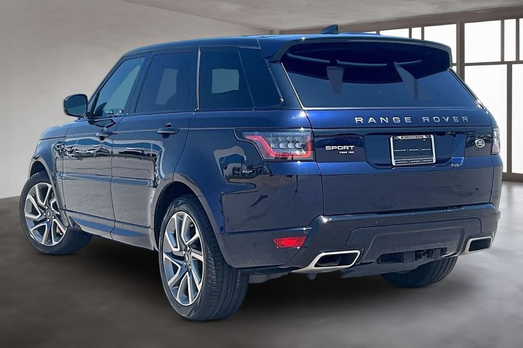 Used 2022 Blue Land Rover HSE Dynamic image 11