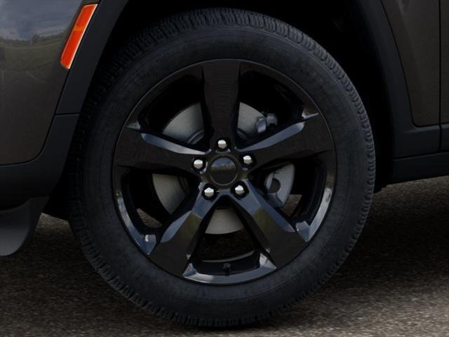 New 2026 Baltic Gray Metallic Clear-Coat Exterior Paint Jeep Limited image 45