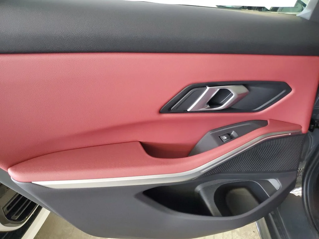 New 2026 Dravit Grey Metallic BMW 330i image 9