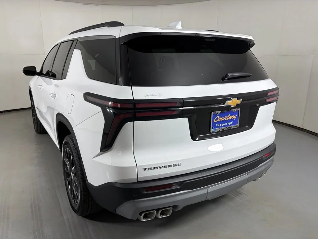 New 2026 Summit White Chevrolet LT image 7