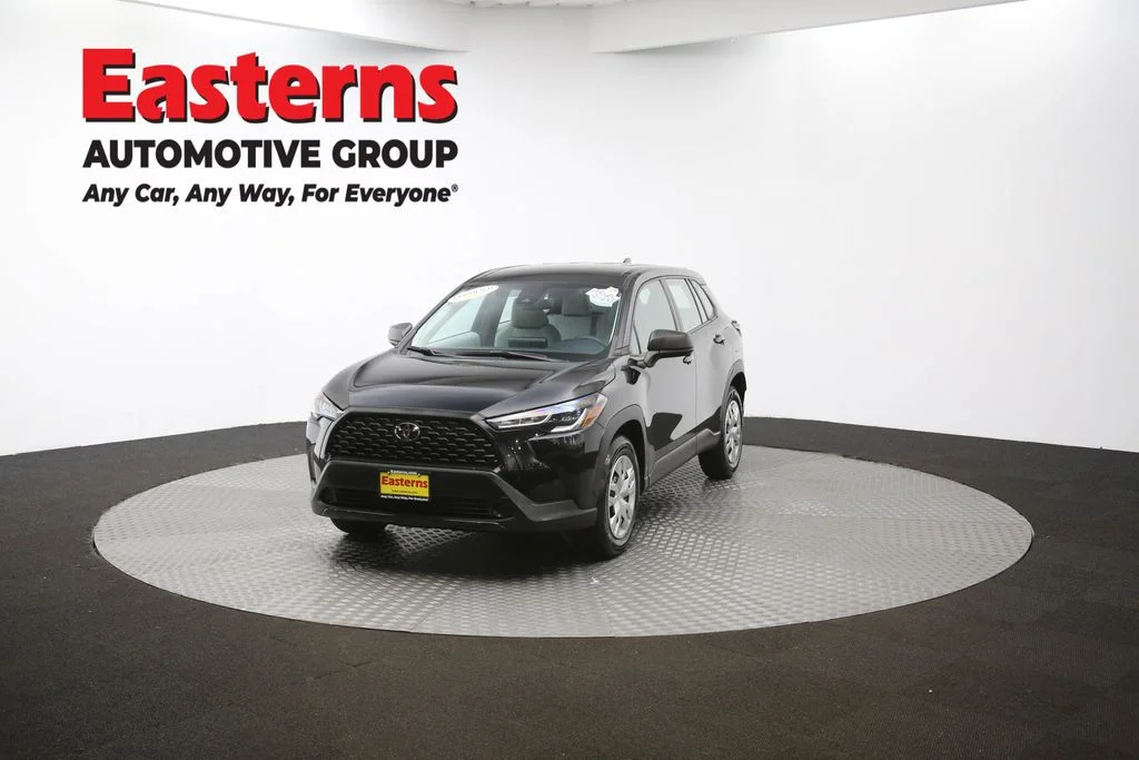 Used 2022 Black Toyota L image 52