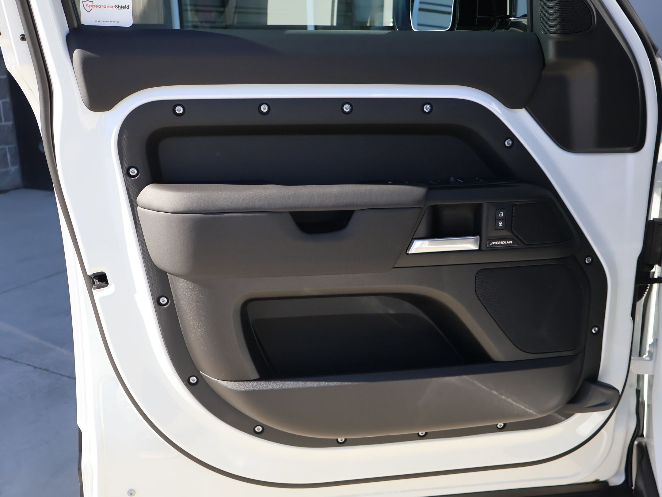 Used 2026 White Land Rover 130 P300 S image 10