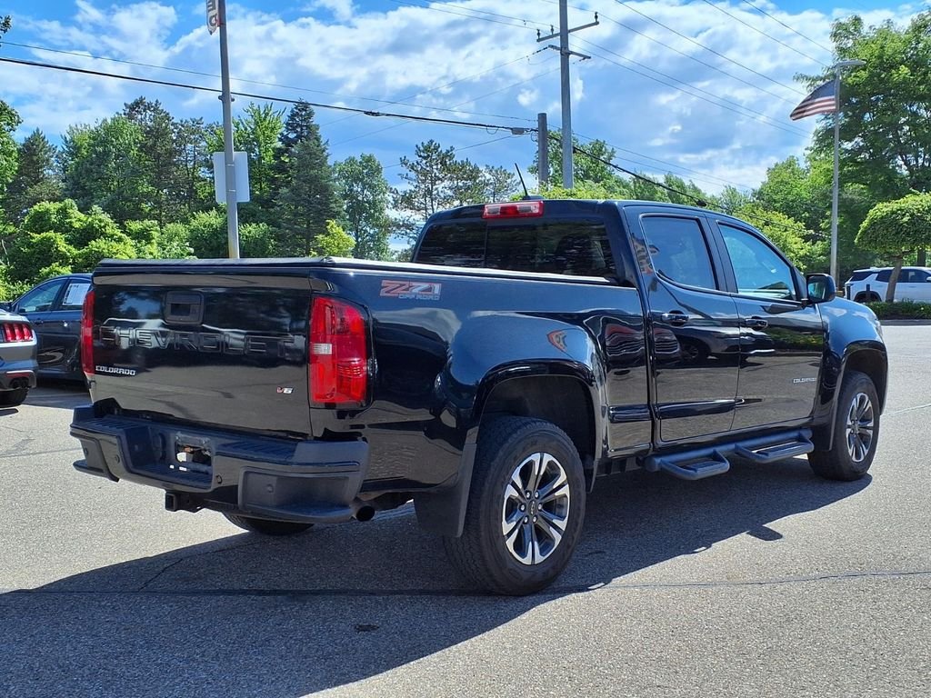 Used 2022 Black Chevrolet Z71 image 5