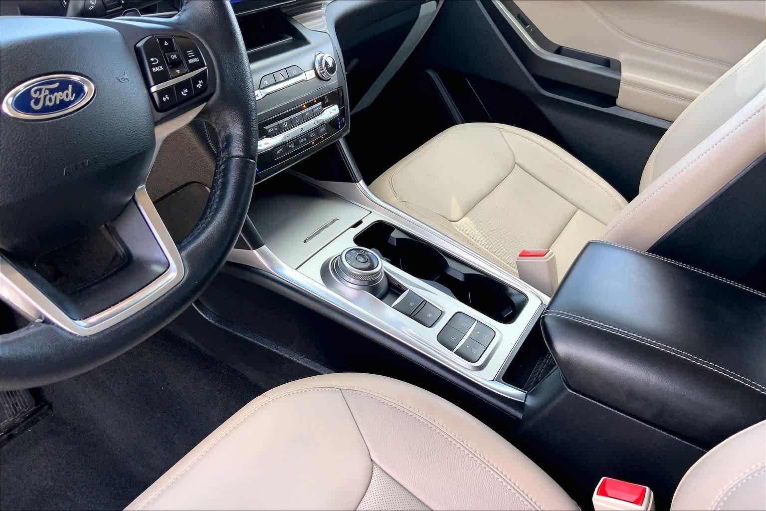 Used 2020 Magnetic Metallic Ford Limited image 16