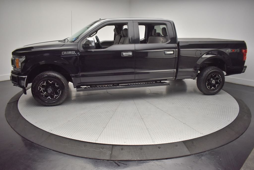 Used 2020 Black Ford XLT image 8