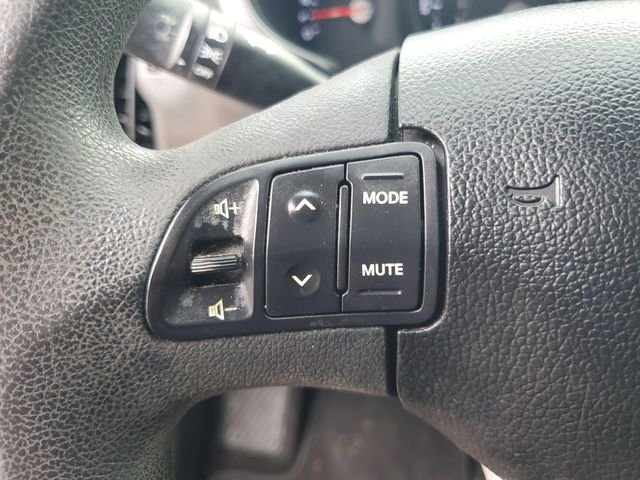 Used 2013 Beige Kia LX image 11