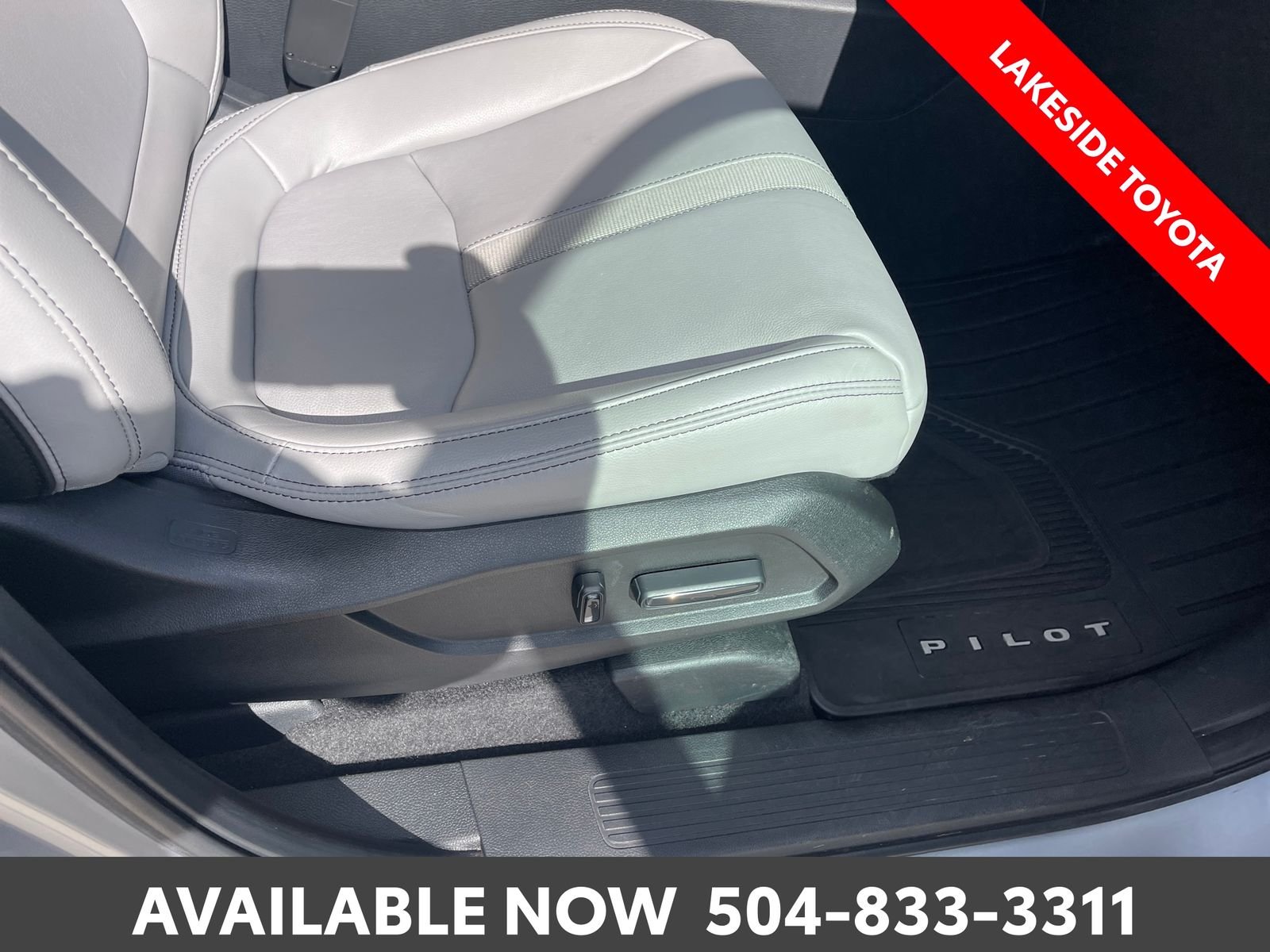 Used 2023 Silver Honda EX-L image 17