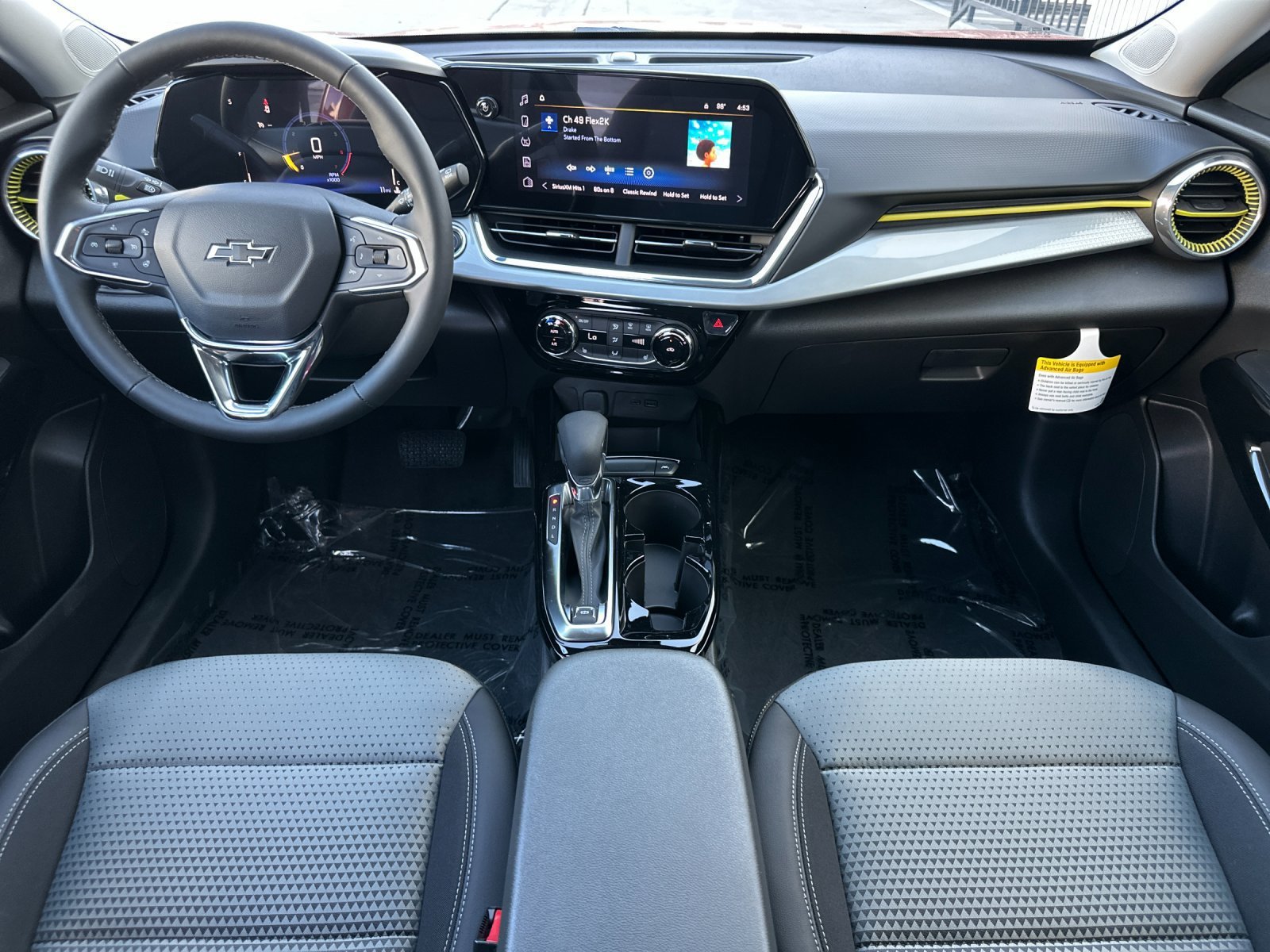 2026 Chevrolet Trax LT - Photo 13