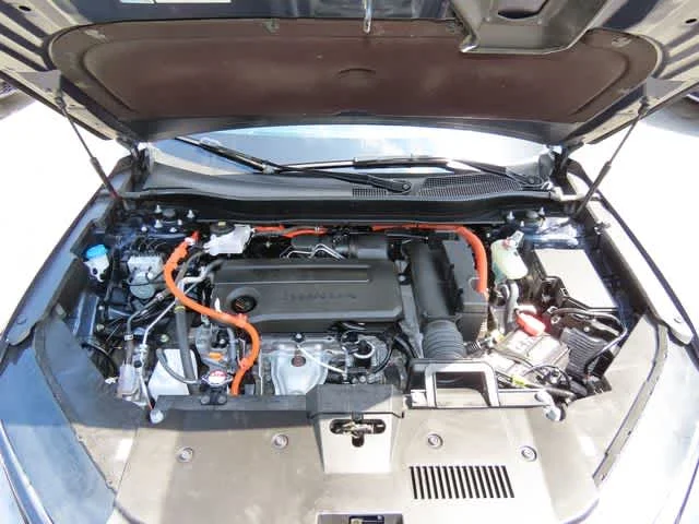 2025 Honda CR-V Sport - Photo 11