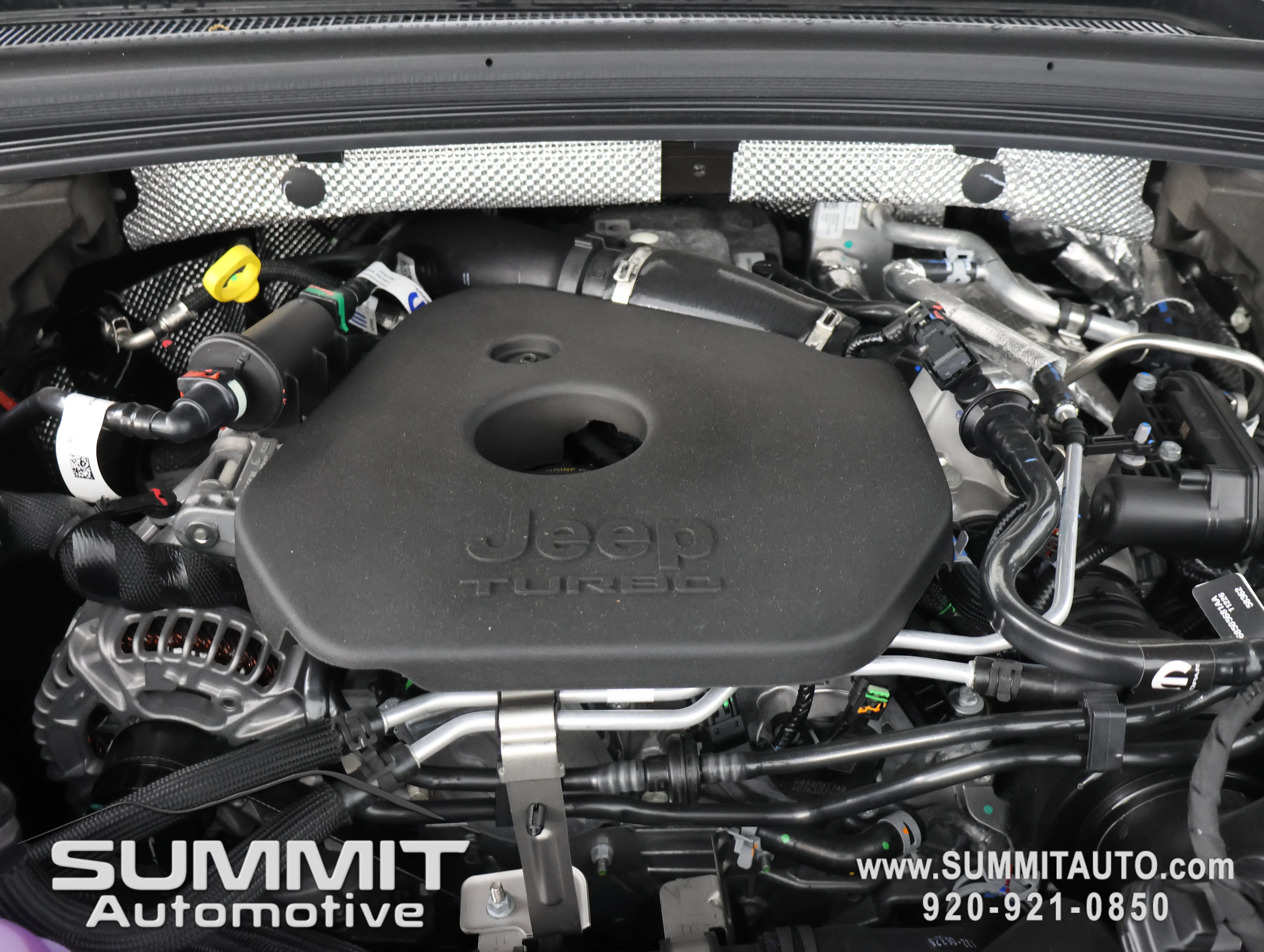 New 2026 Diamond Black Crystal Pearl-Coat Exterior Paint Jeep Summit image 24