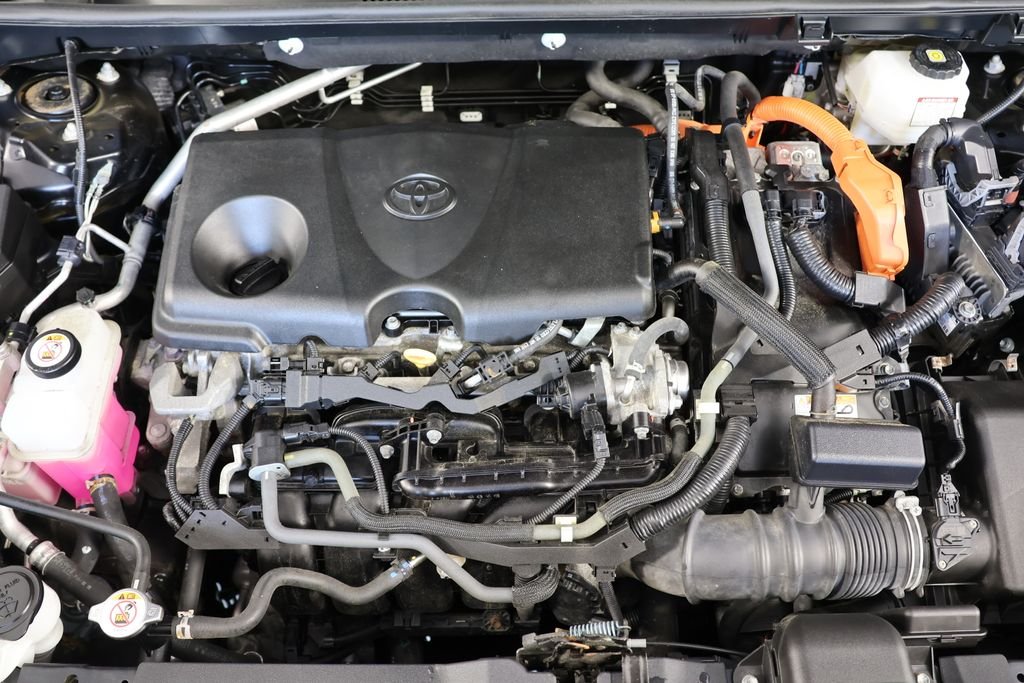 Used 2022 Black Toyota XLE image 25