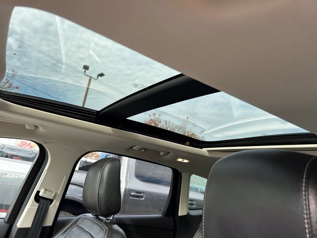 Used 2019 Black Metallic Ford Titanium image 17
