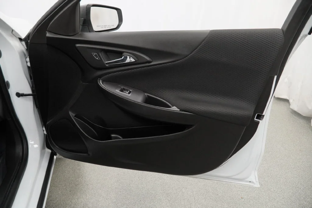 2023 Chevrolet Malibu 1LS - Photo 37