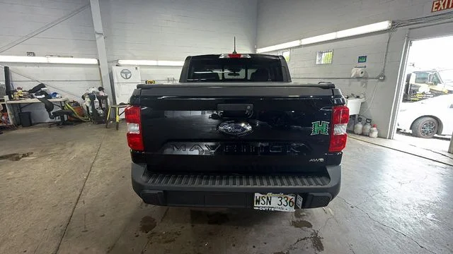 Used 2022 Black Ford Lariat image 4