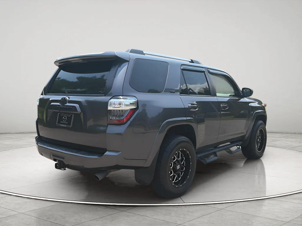 Used 2023 Gray Toyota SR5 image 7