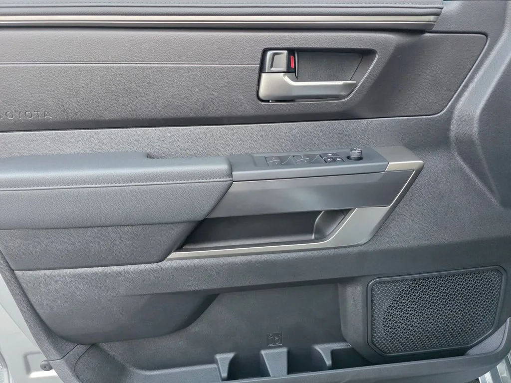2026 Toyota Tundra SR5 - Photo 26