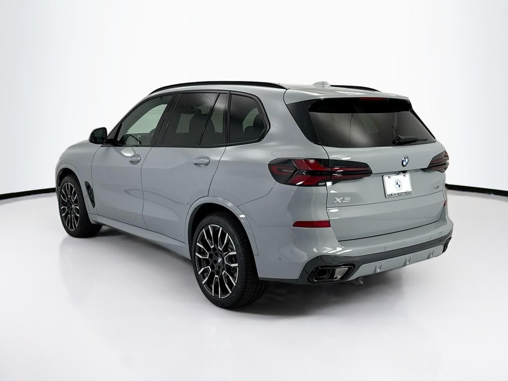 New 2026 Gray Metallic BMW xDrive40i image 7