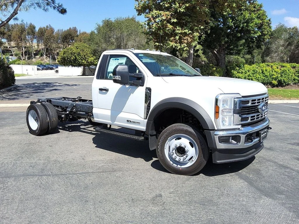 New 2026 Oxford White Ford XL image 15