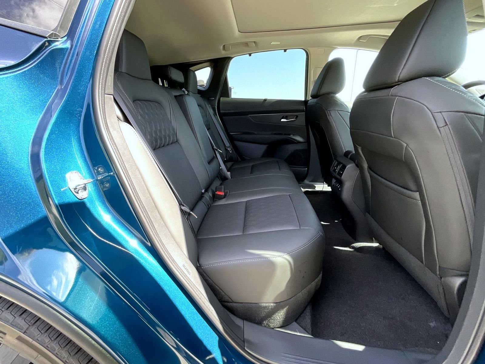 New 2026 Aurora Blue Pearl Metallic Nissan Platinum image 19
