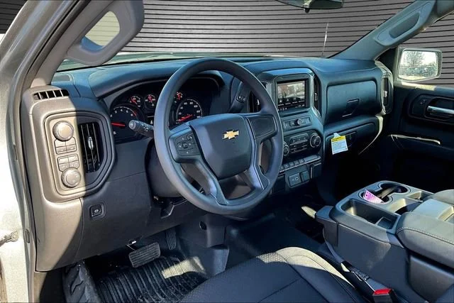 2025 Chevrolet Silverado 1500 Work Truck - Photo 7