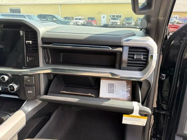 New 2026 Agate Black Metallic Ford Lariat® image 43