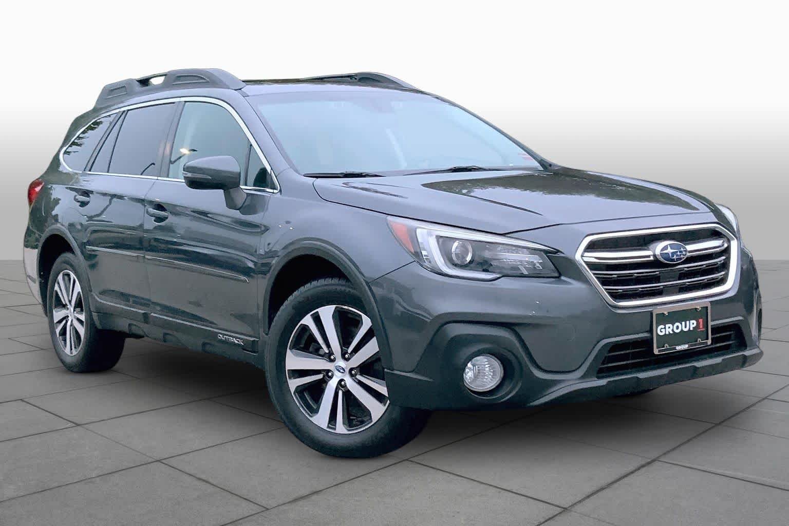Used 2018 Magnetite Gray Metallic Subaru Limited image 3