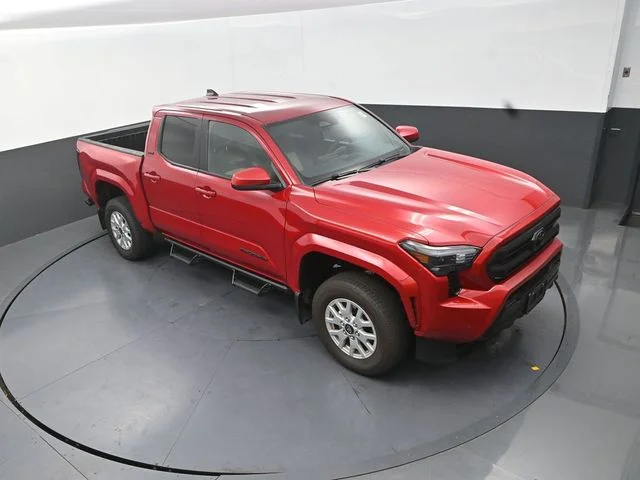 Used 2026 Red Toyota SR5 image 23