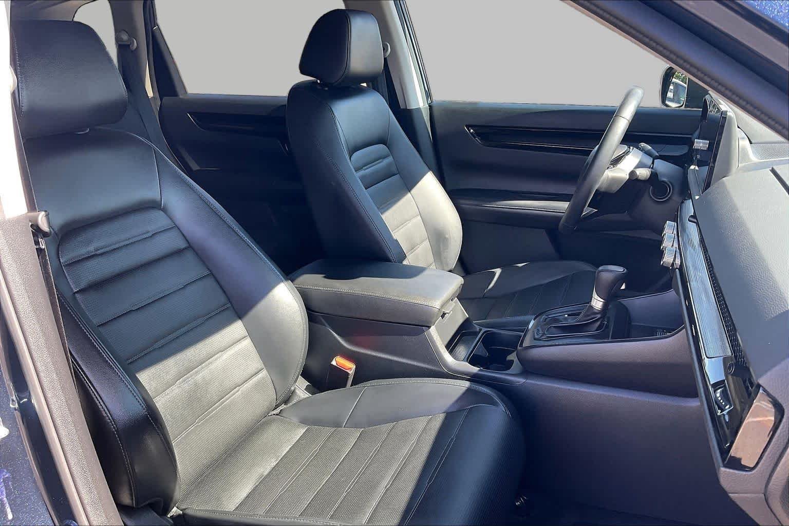 Used 2023 Canyon River Blue Metallic Honda EX-L image 9