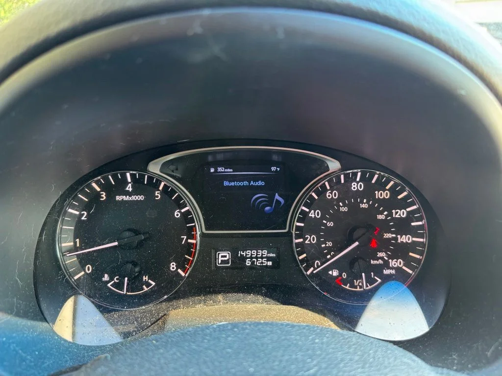 Used 2014 Black Nissan 2.5 S image 20
