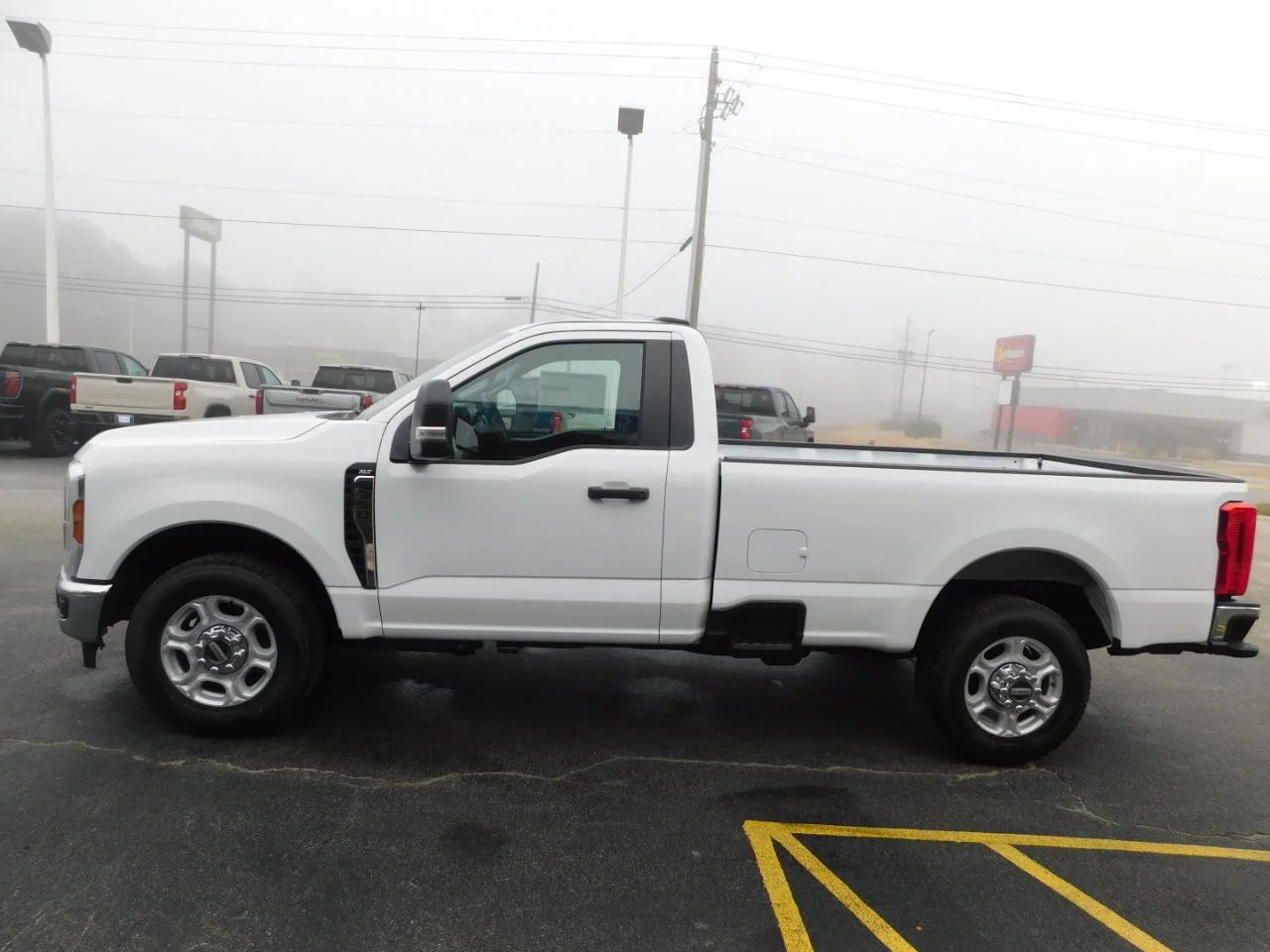 New 2026 Oxford White Ford F-350® XLT image 5
