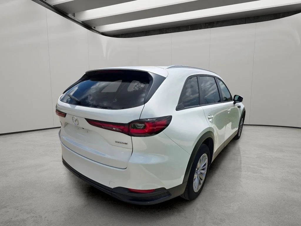 Used 2024 Rhodium White Premium Mazda 3.3 Turbo Select image 5