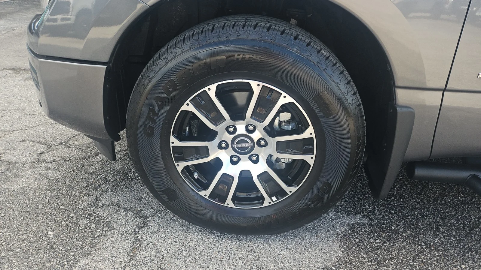Used 2024 Gun Metallic Nissan SV 2WD image 9