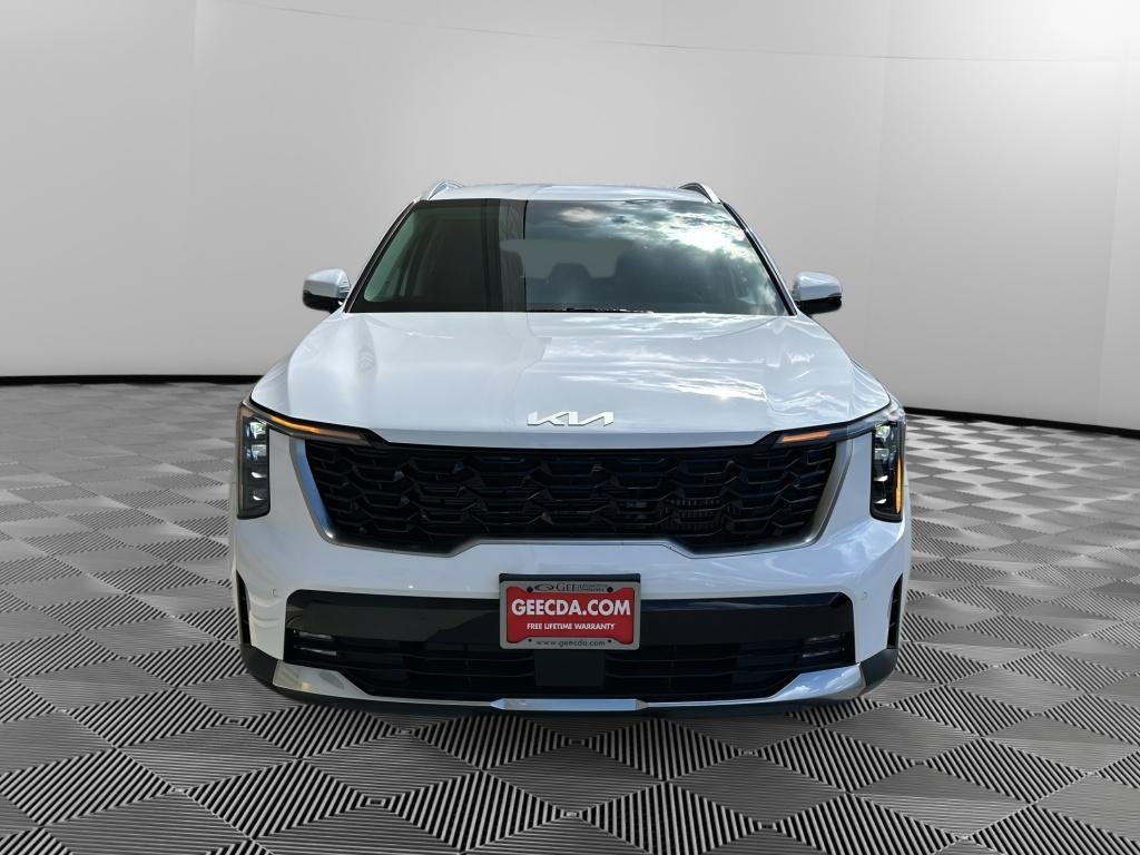 New 2026 Glacial White Pearl Kia EX image 2