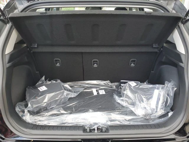 2025 Hyundai Venue SEL - Photo 6