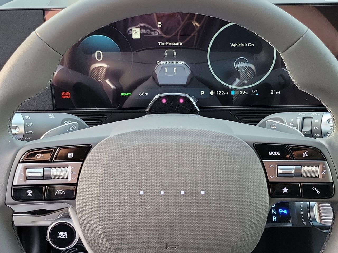 New 2026 Atlas White Hyundai Limited image 7