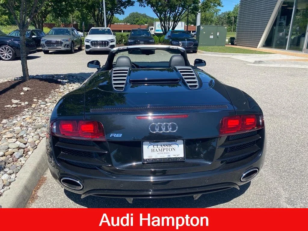 Used 2011 Phantom Black Pearl Audi 5.2L image 25