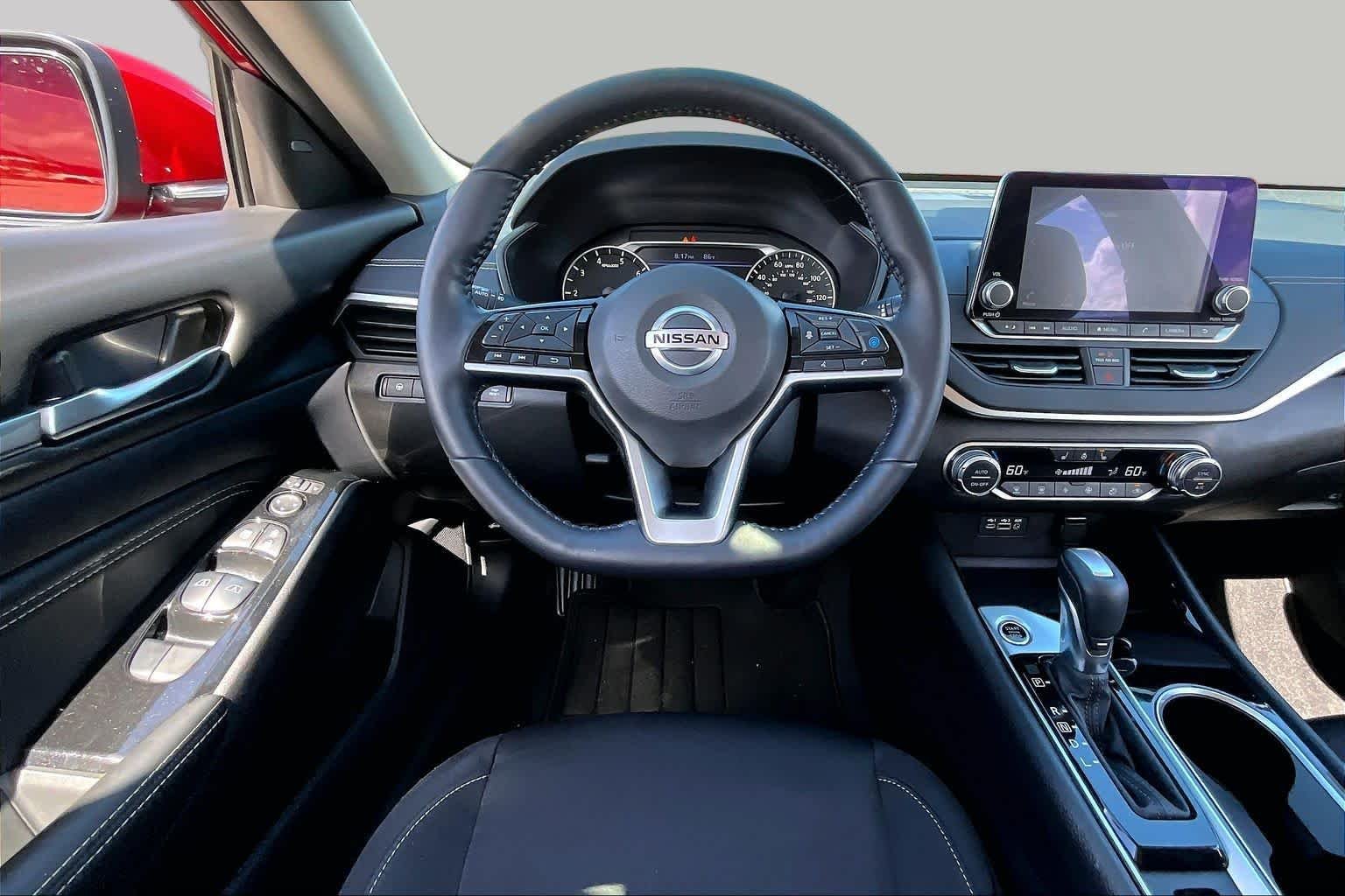 Used 2020 Scarlet Ember Tintcoat Nissan 2.5 SV image 6