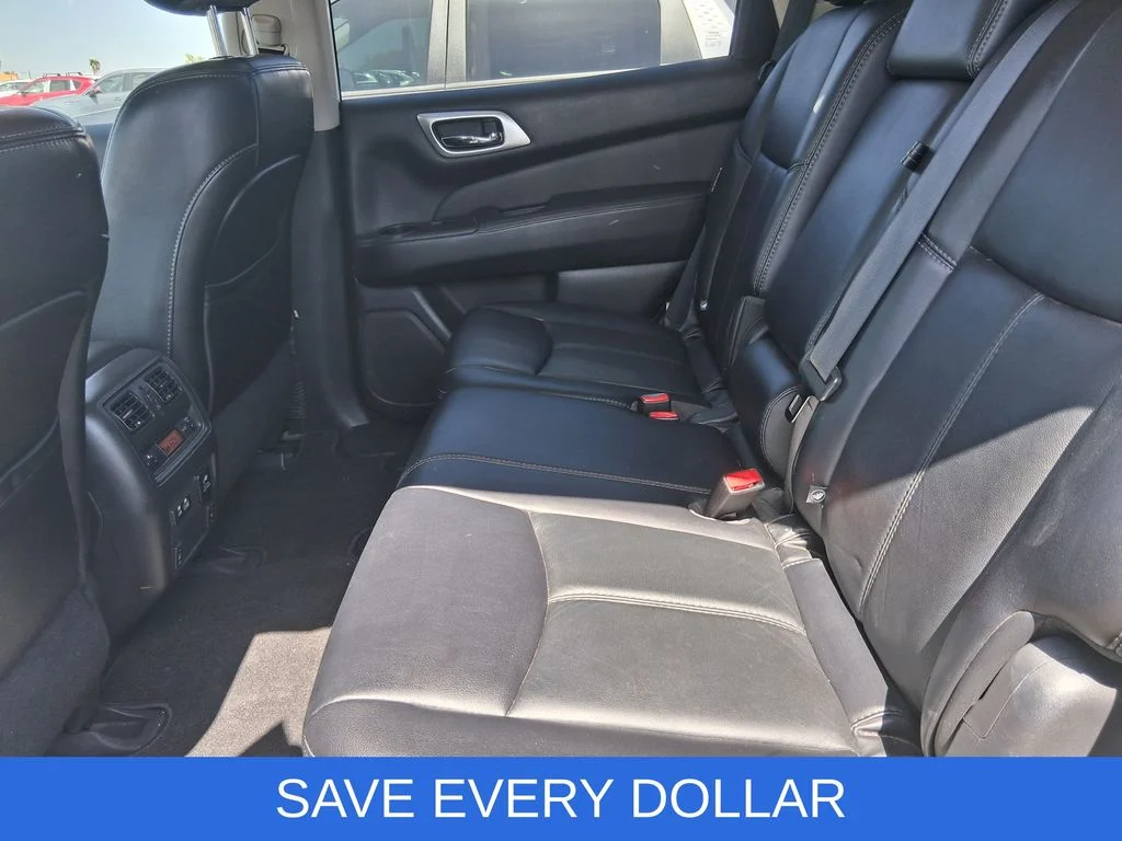 Used 2019 White Nissan SL image 11