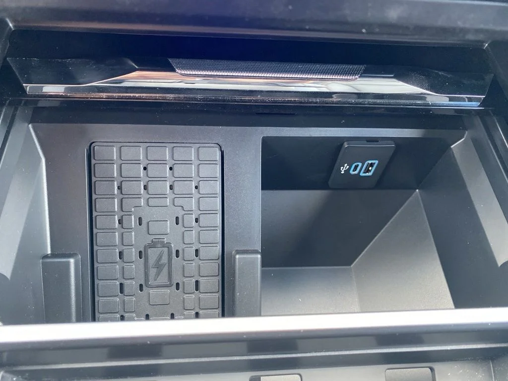 New 2026 Carbonized Gray Metallic Ford F-250® Lariat® image 29