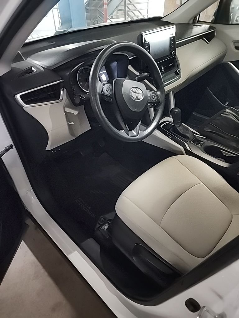 2022 Toyota Corolla Cross L - Photo 7