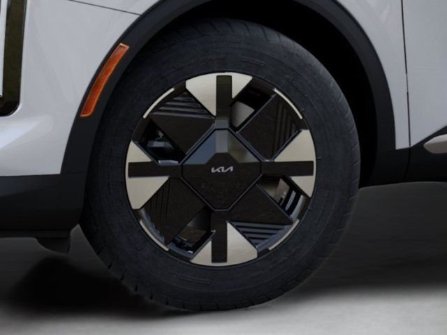 New 2027 White Kia LX image 24