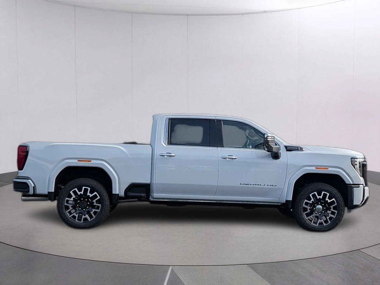 New 2026 Glacier White Tricoat GMC Denali Ultimate image 7