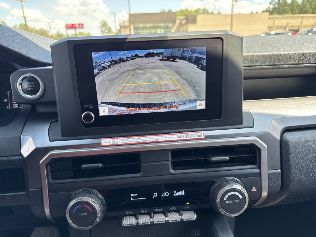 Used 2025 White Toyota SR5 image 22