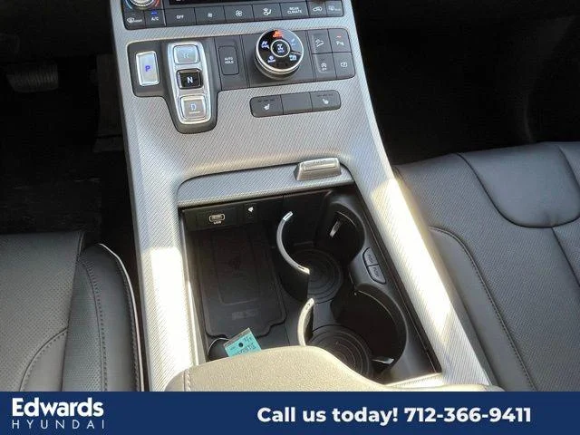 New 2025 Gray Hyundai SEL image 24