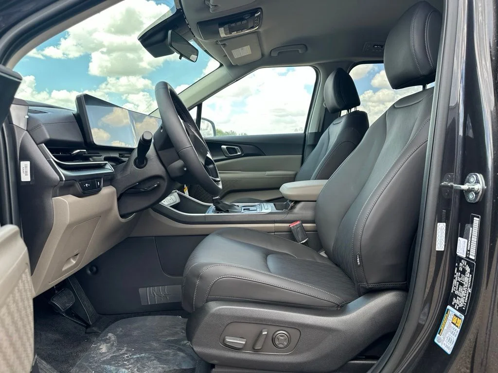 New 2027  Kia LXS image 8