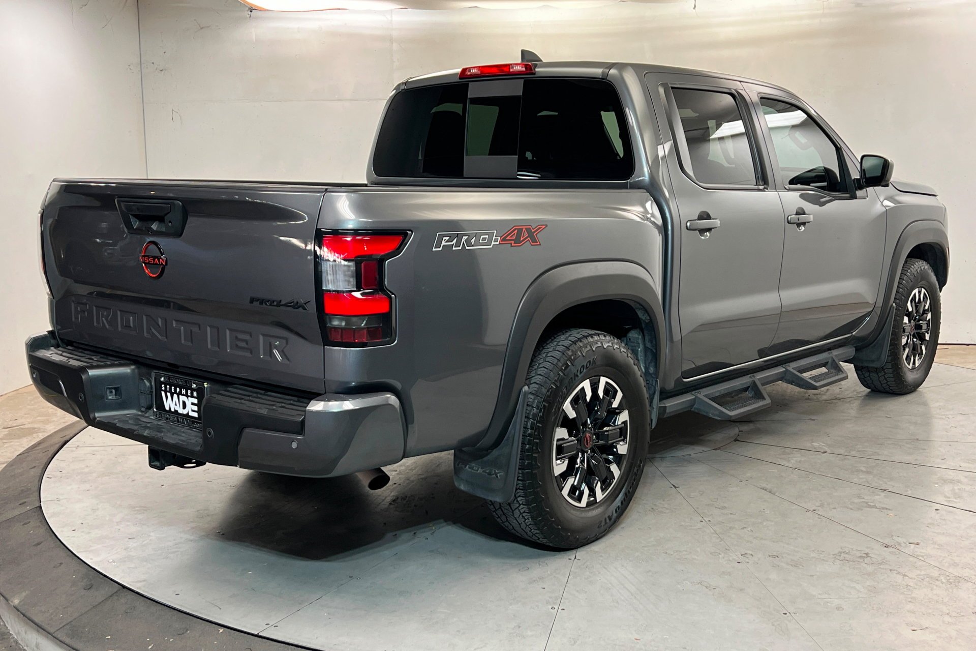 Used 2023 Gun Metallic Nissan PRO-4X image 6