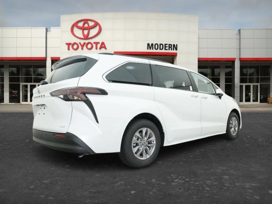 New 2026 Wind Chill Pearl Toyota XLE image 22